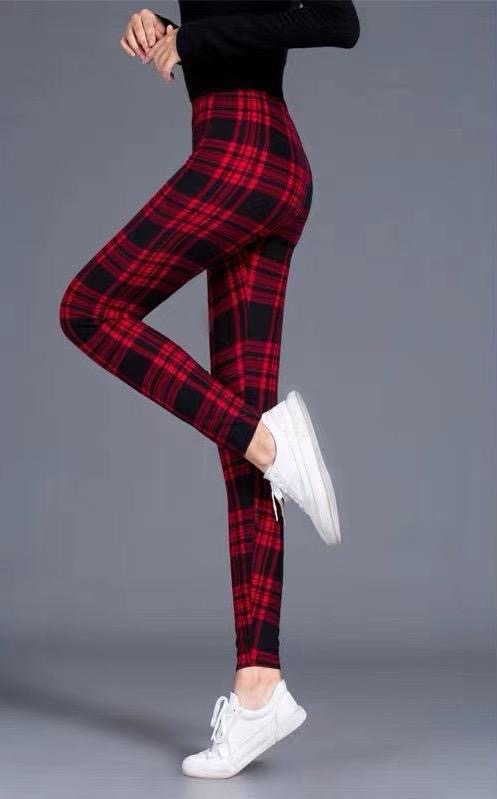 Pamut leggings nagyobb méretekre 1639, sötétpiros/fekete kockás
