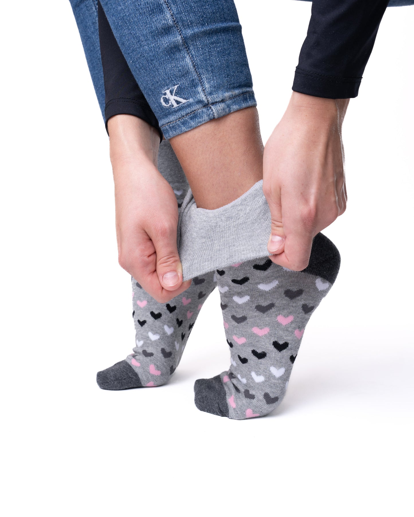 6 pár női guminélküli zokni különböző mintákkal 5580.2, szürkés fekete