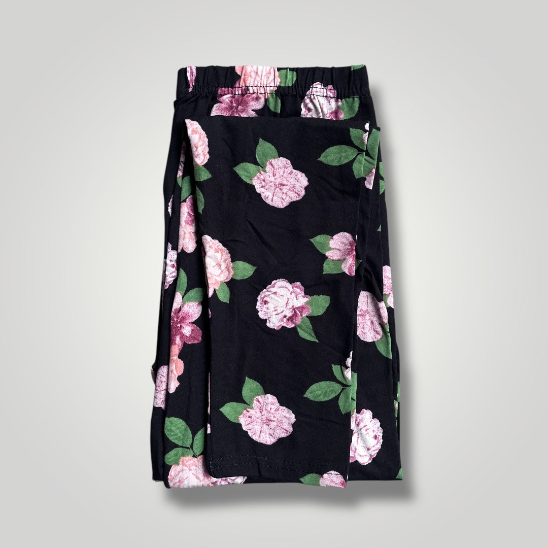 Pamut leggings nagyobb méretekhez 1639, fekete rózsákkal