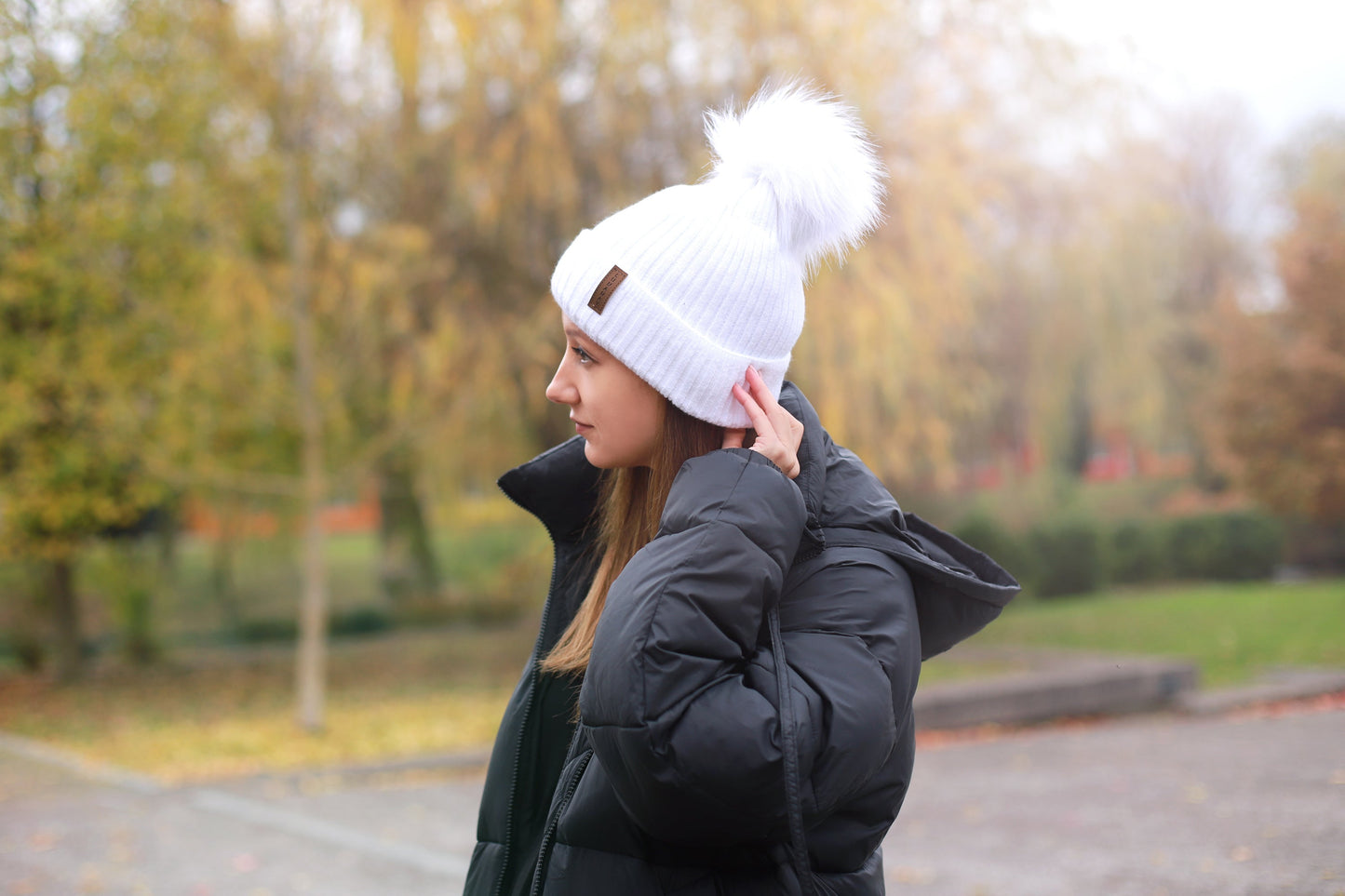 Téli kötött sapka Lunanay 1185, fehér